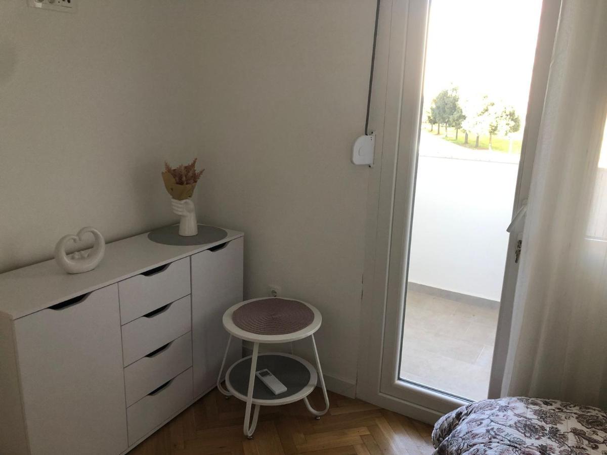Apartman Lana Apartment Zadar Exterior photo